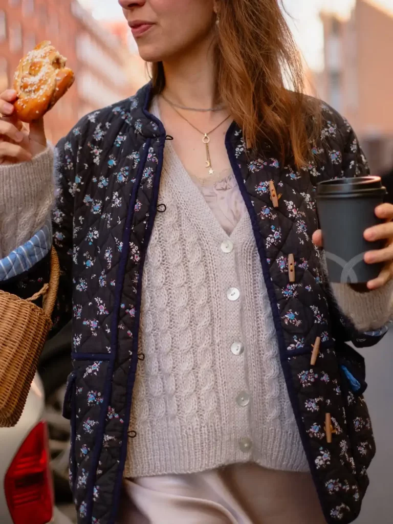 ژاکت بافت‌دار پاییزه سفید