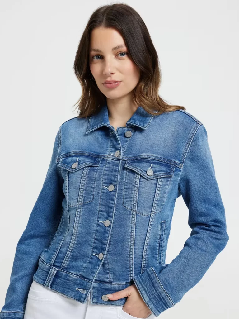 کت جین دخترونه دکمه دار بسته