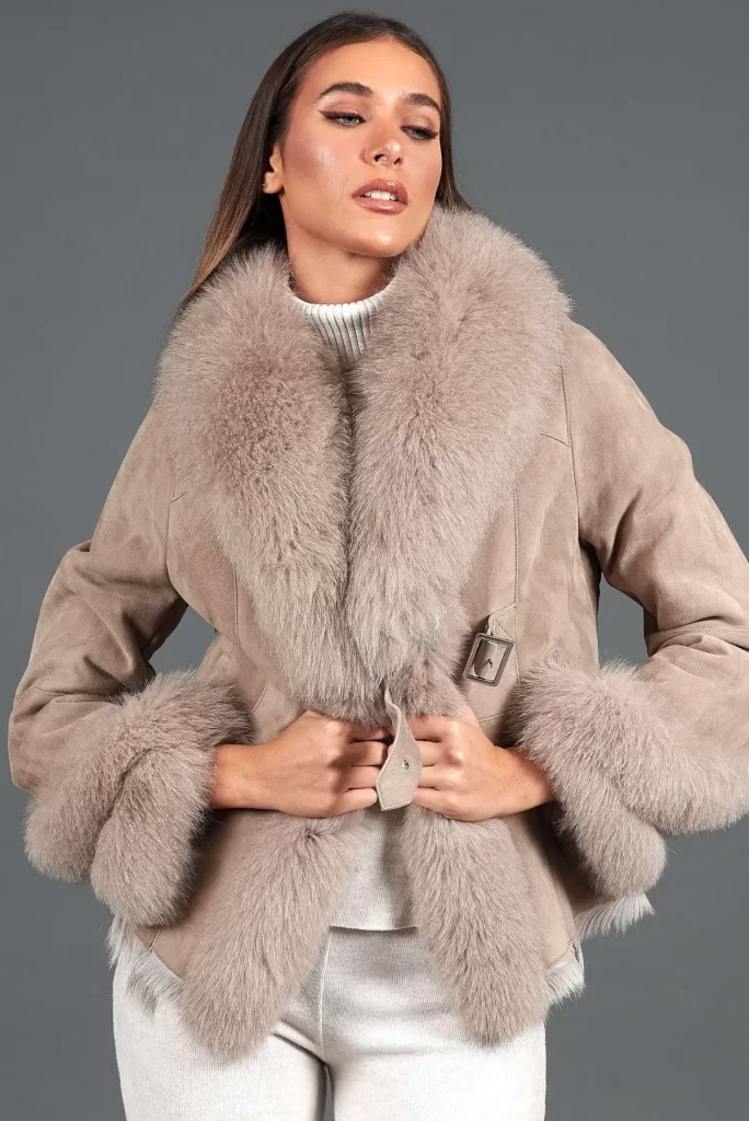 پالتو یقه شرلینگ کرمی