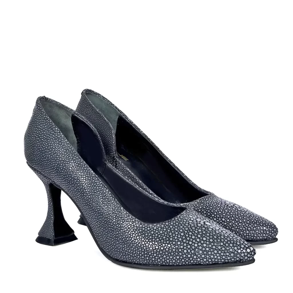 کفش چرم بدون بند زنانه طوسی