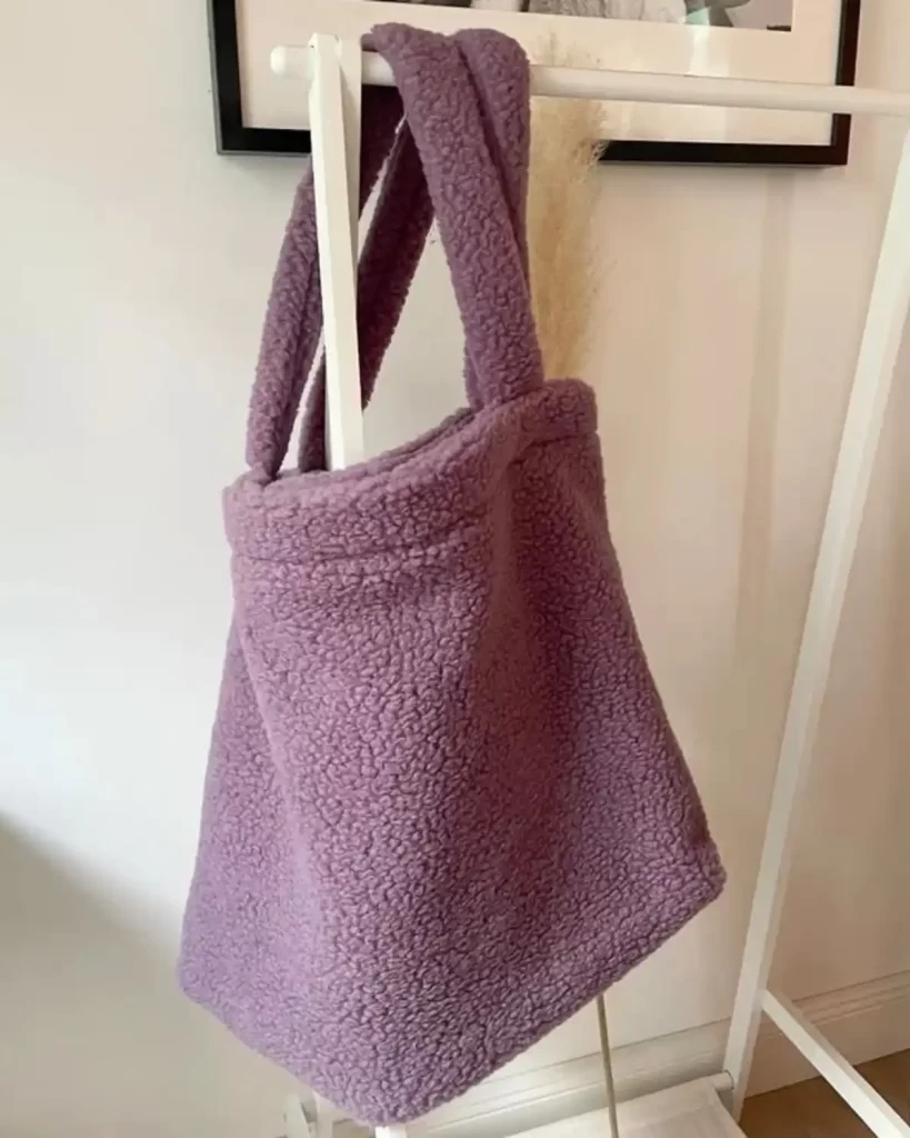 کیف زنانه پشمی بنفش