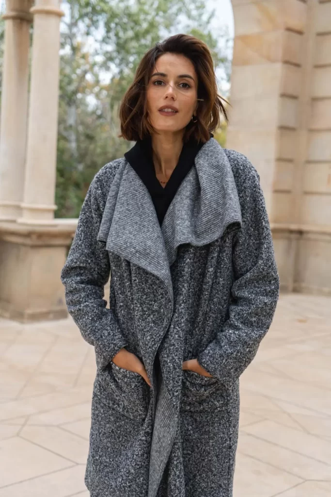 کت بافتی یقهدراپه زنانه خاکستری