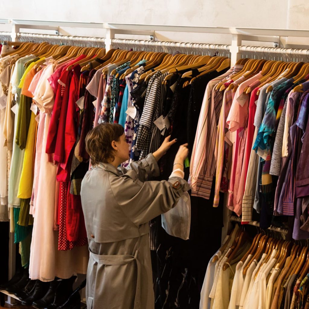 خرید لباس جدید زنانه برای حوش تیپ بودن