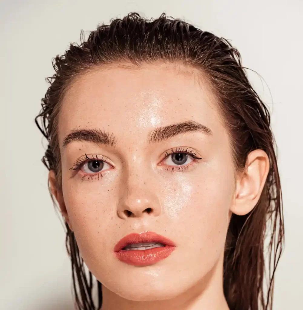 آرایش براق پوست