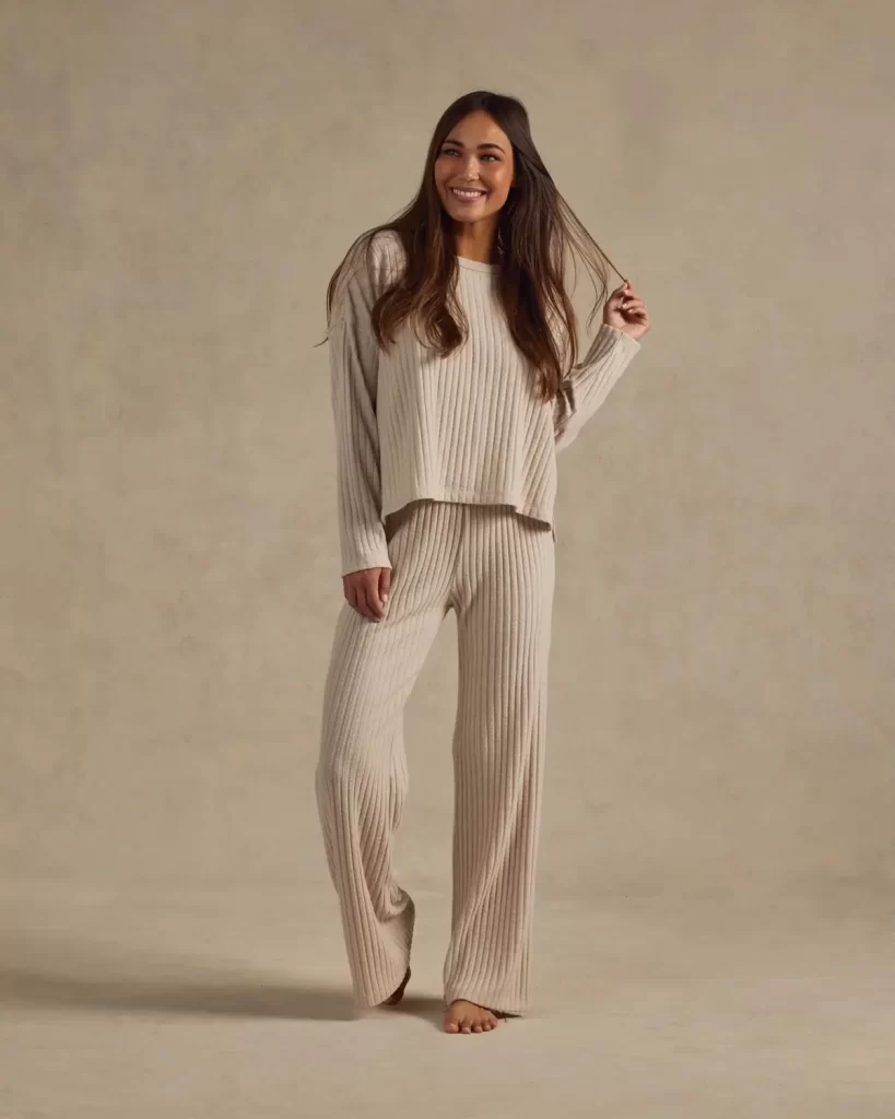 ست بافتی کشباف زنانه کرمی رنگ