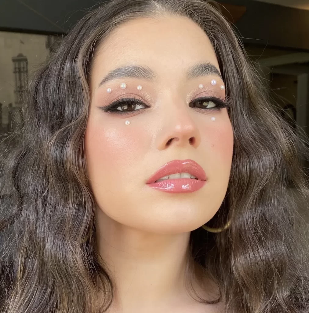 سایه چشم مرواریدی