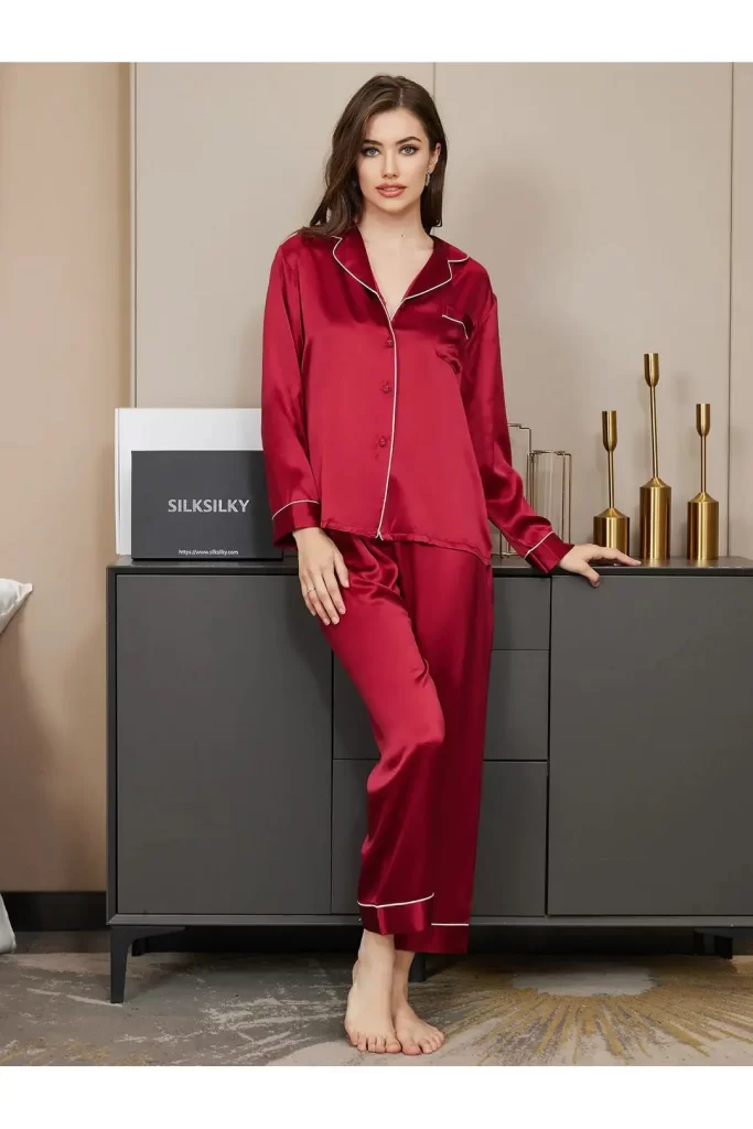 ست راحتی ساتن زرشکی