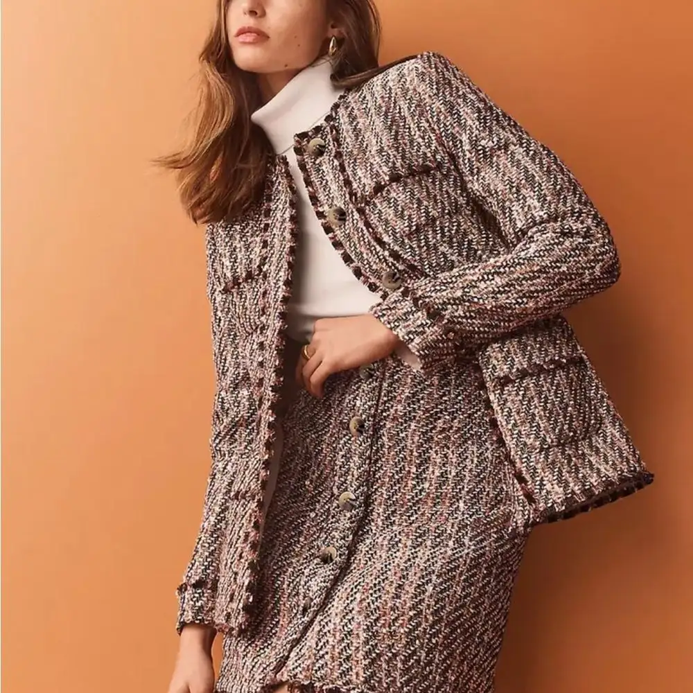 کت و دامن تویید قهوه ای