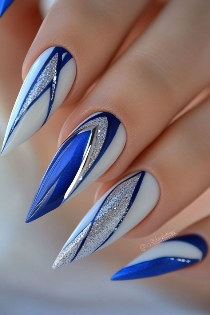 مدل ایده کاشت ناخن آبی و سفید