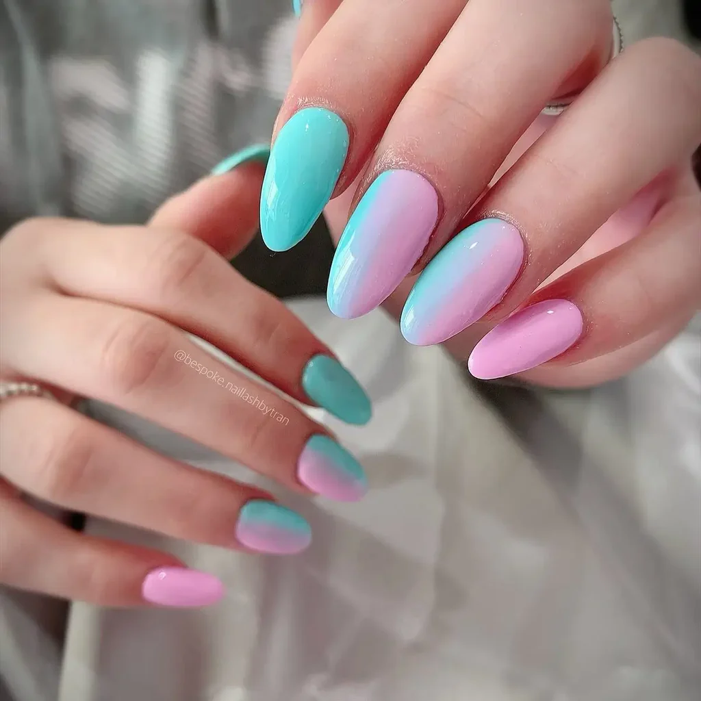 زیباترین رنگ و طرح لاک ناخن ابی و صورتی
