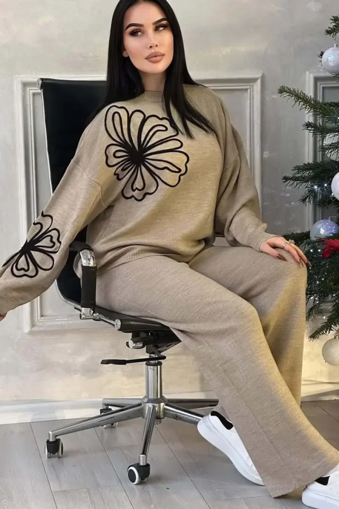 ست دو تیکه بافت زنانه کرم