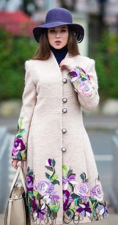 مانتو سوزندوزی سفید